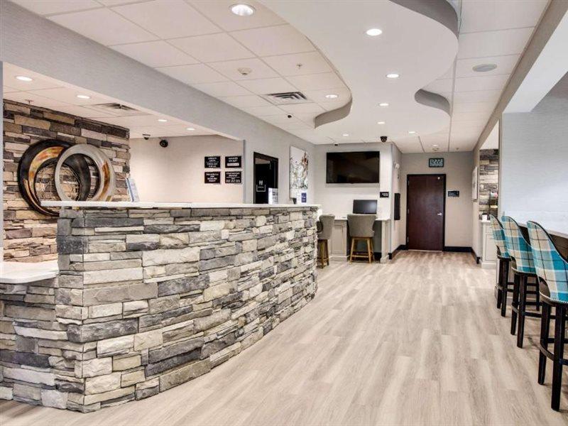 Best Western Plus Greenville I-385 Inn & Suites Bagian luar foto