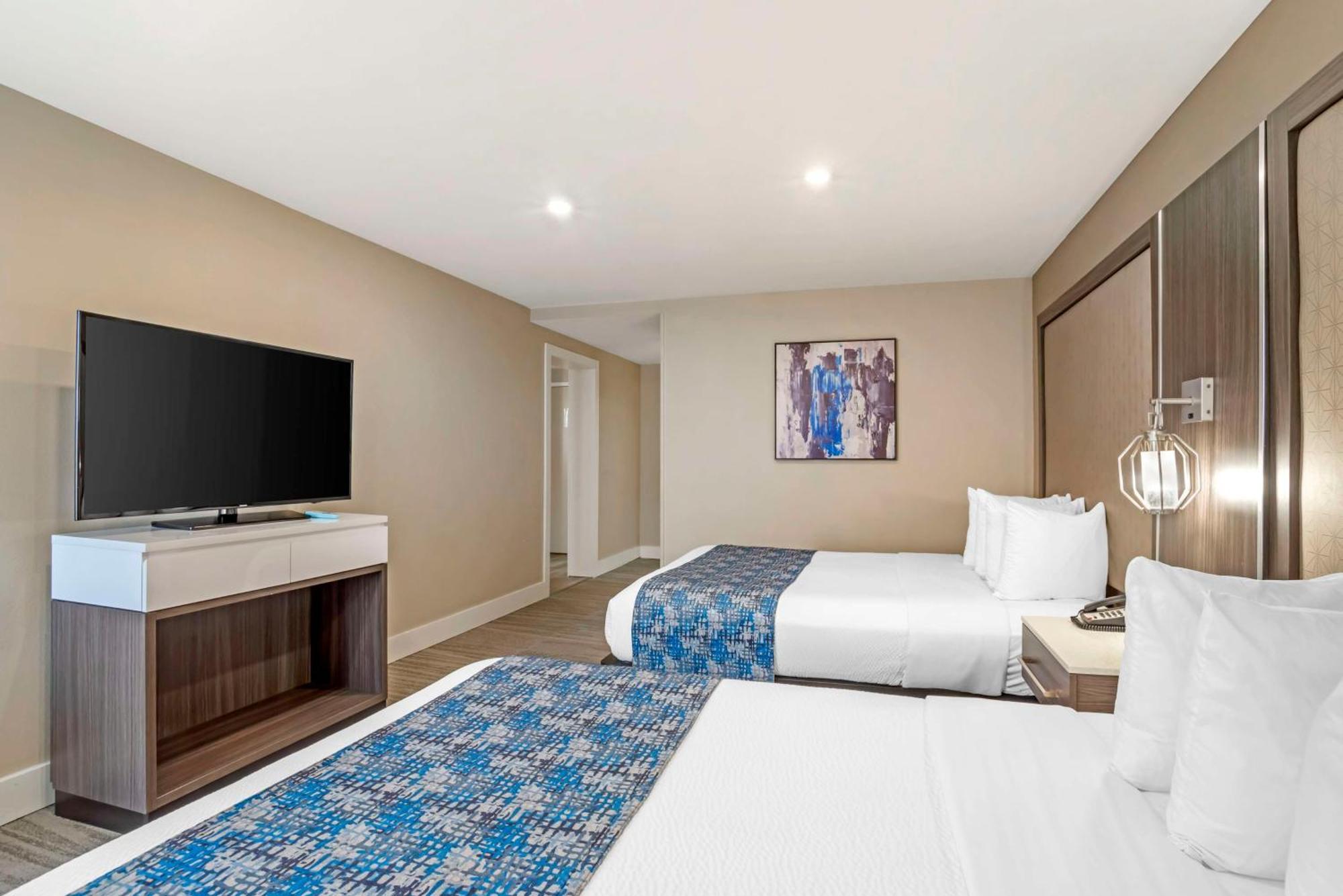 Best Western Plus Greenville I-385 Inn & Suites Bagian luar foto