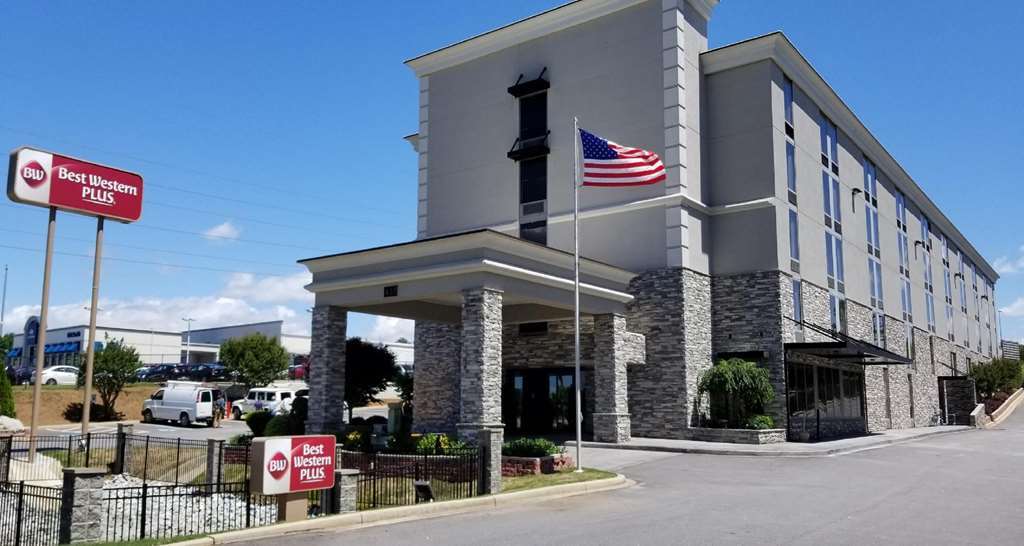 Best Western Plus Greenville I-385 Inn & Suites Bagian luar foto